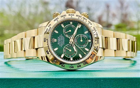 rolex daytone green gold|rolex daytona green dial price.